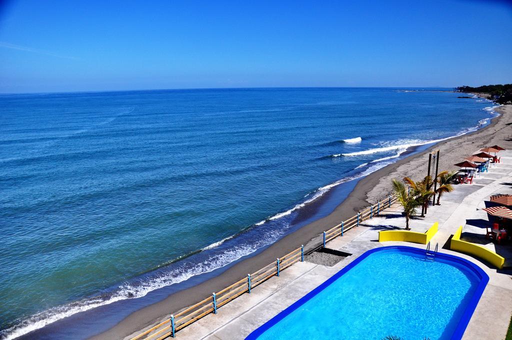 Hotel Partenon Beach & Resort La Ceiba Exterior photo